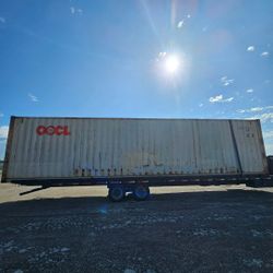 Moving? Need Storage? Shipping Containers are the solution! 🤩 Message for a FREE quote!