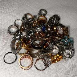 Random Rings 