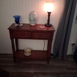 Beautiful Accent Table Reddish Brown Real Wood 2 Drawers  Bottom Shelf  Vintage Nice