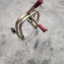 Pitbull Motorcycle Lift Stand