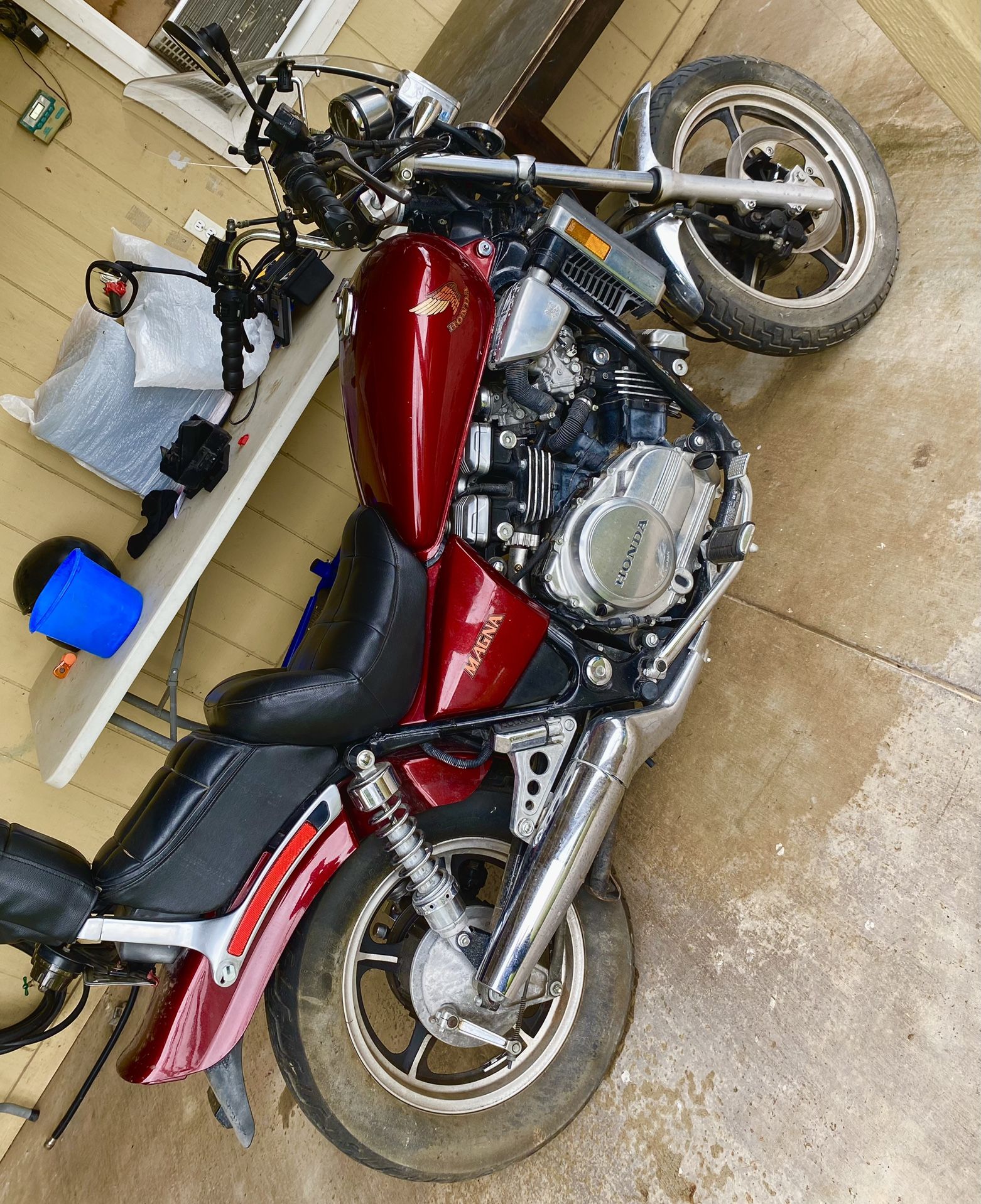 Honda Magna 1985 Vf700cc for Sale in Reedley, CA OfferUp