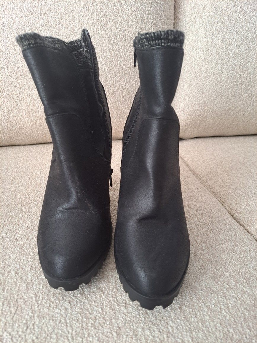 Just Fab Boots
