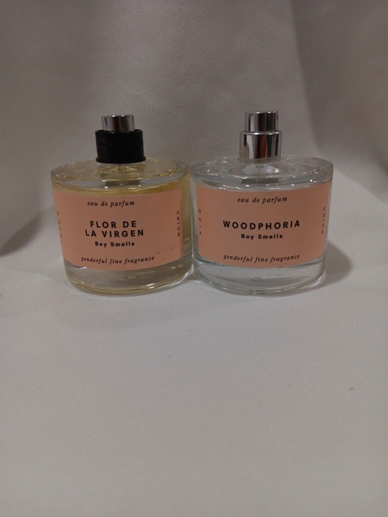 Boy Smells FlorDeVirgen/Woodphoria
