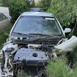 08 Kia Rio Automatic For Parts Or Whole 