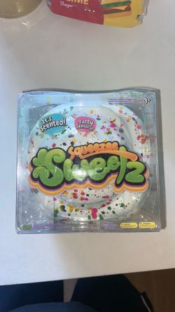 Squeezee sweetz cupcake