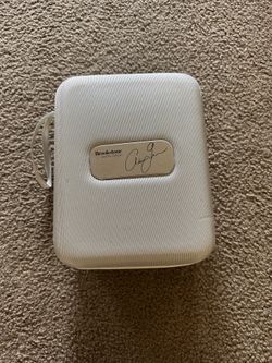 Brookstone Ariana Grande limited Edition
