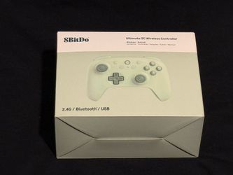 8BitDo Ultimate 2C Wireless Bluetooth Controller.