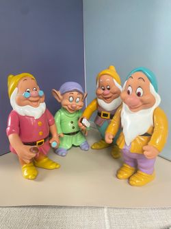 Disney dwarfs vintage Mattel 1992 posable arms and waists
