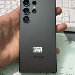 Samsung Galaxy S24 Ultra 512GB UNLOCKED 