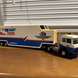 Matchbox Superkings Indy 500 Goodyear Race Car Speedway Team Transporter Tractor Trailer Truck Diecast $25 or best offer, will ship for $10