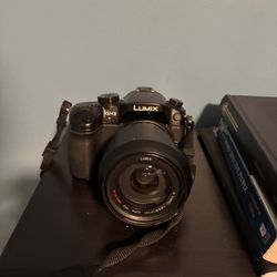 LUMIX GH3 w/ 2 Lenses