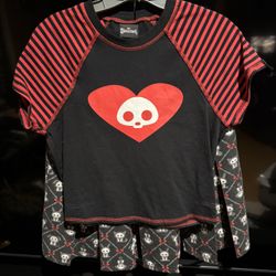 Outfit From Hot Topic Skelanimals skirt  & Blouse Size M