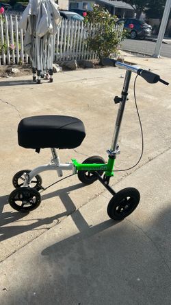Knee scooter