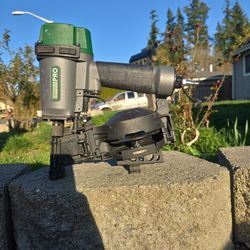 Roofing Nail Gun 