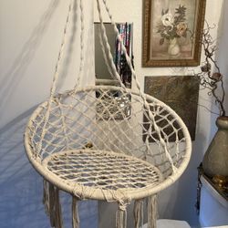 Boho swing/macramé swing/balcony swing/
