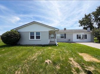 Unit 0200 | 4 bd | 2 ba | 2,000 sqft 1677 E State Route 234, Greenfield, IN 46140