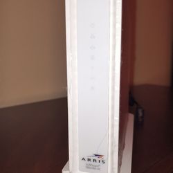 AC1750 DOCSIS 3.0 Cable Modem + WIFI Router (SBG6782)