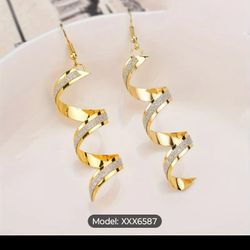 Gold Tone Earrings 