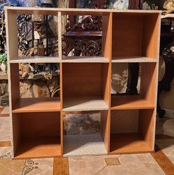 Organizer table