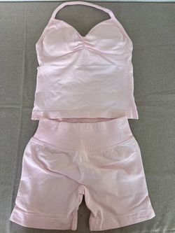 Brand New DFYNE 2-Piece Workout Set – $60