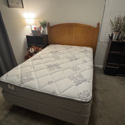 Full Size Bed