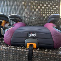Chico Booster Seat(2)