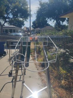 Metal Hanger/Wire Basball Cap Display White Only 10pc $15.00