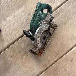 Makita Saw (only)