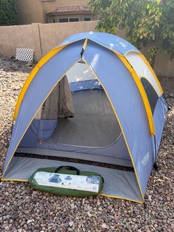 Hi End Wenzel Alpine 3 people camping tent. Excellent conditions. Comes with everything. Pick up 59 ave and 101. First come first served.