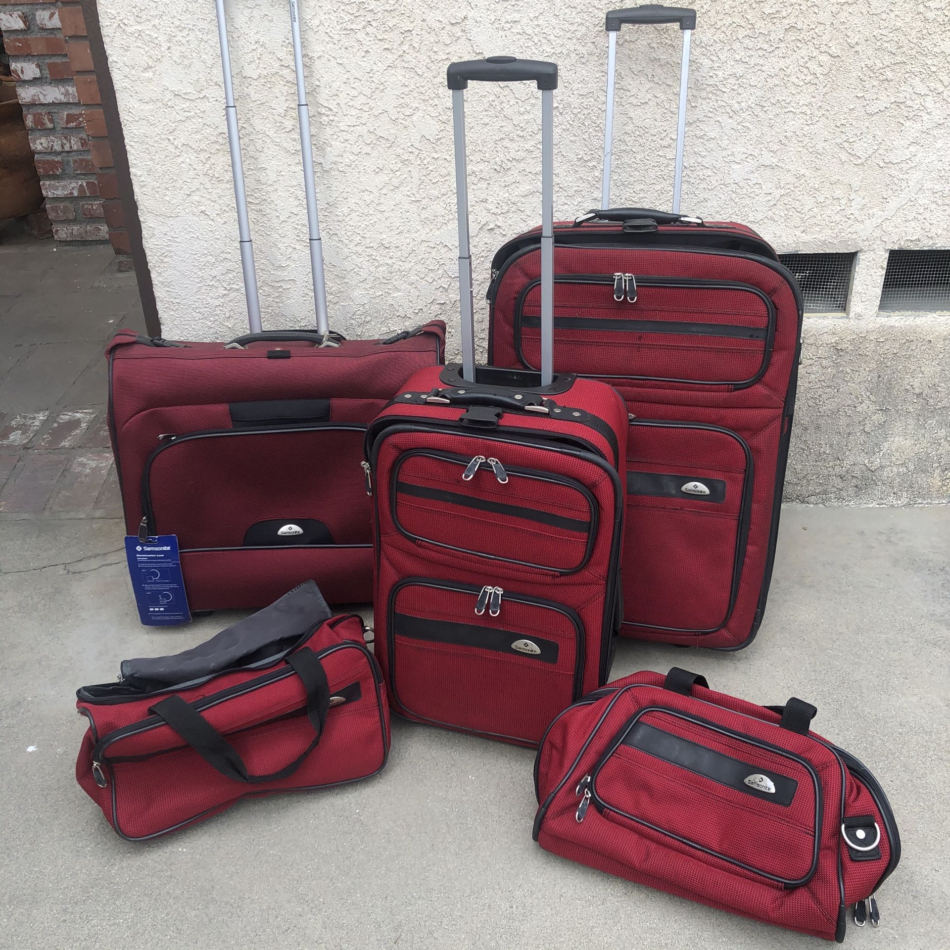 5 piece Samsonite Luggage set