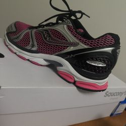 Pink Sauconys (11)