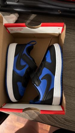 Toddler Nike shoes