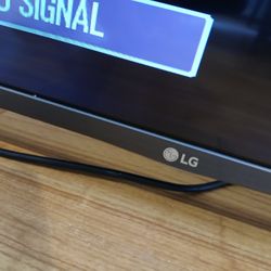 LG And Samsung TV 35 Inch 