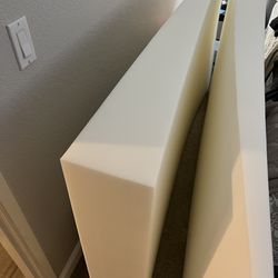 KING BED WEDGE