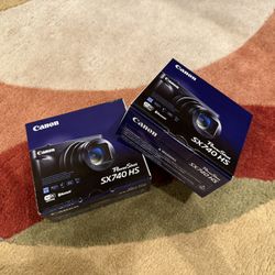 Canon PowerShot SX740 HS Black Digital Camera Brand New