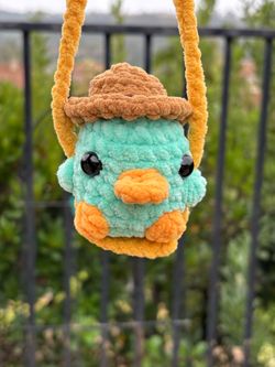 Crochet Perry the platypus on a swing plushie 👒 handmade 👒