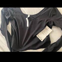 Lululemon Black Long Sleeve 