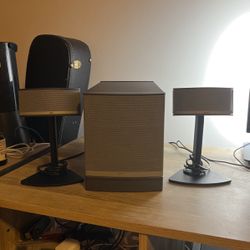 Bose companion 5 speakers