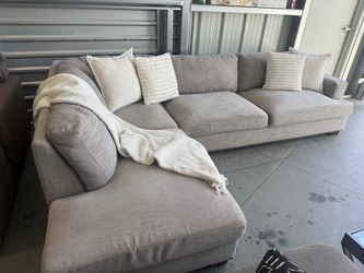 ✨ Gray Sectional Couch (Costco) ✨ 🚚DELIVERY AVAILABLE🚚