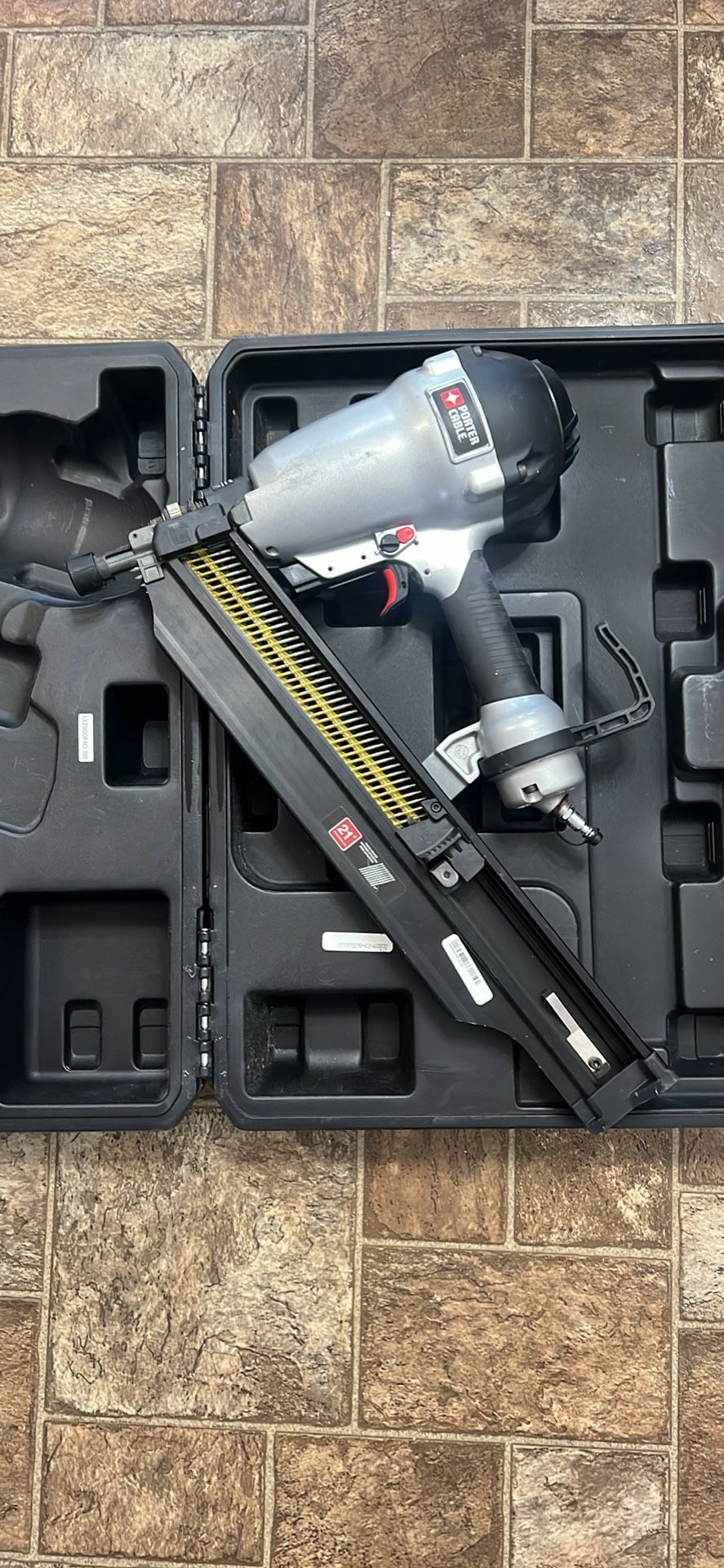Porter-Cable FC350B 34 Degree 3-1/2 in. Clipped Head Framing Nailer Kit