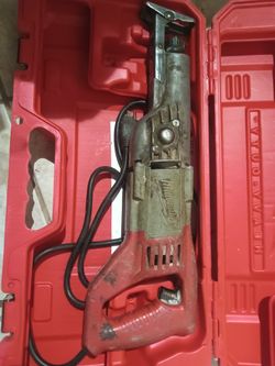 Milwaukee Sawzall 