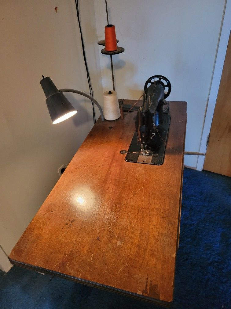 Commercial Sewing Machine Sunger