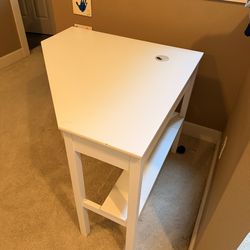 Corner Desk System