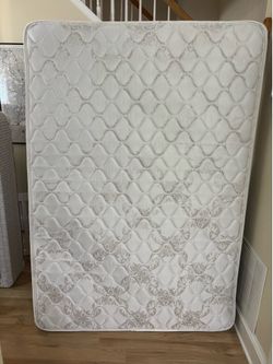 Full Size Mattress and Box Spring