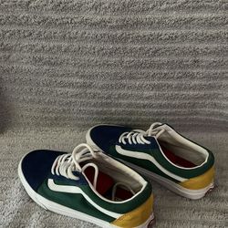Vans Yacht Club, Size US Men 6 - US Women 7.5
