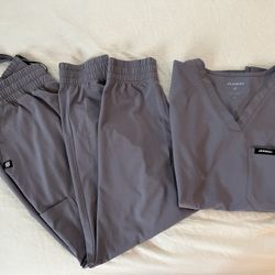 JAANUU Scrubs Set medium