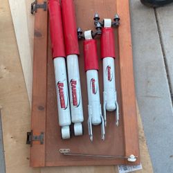 Shocks For 2018 Chevy 2500