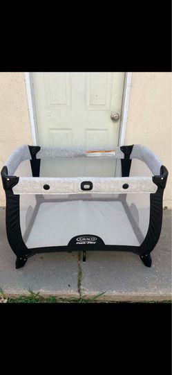 GRACO PLAY PEN