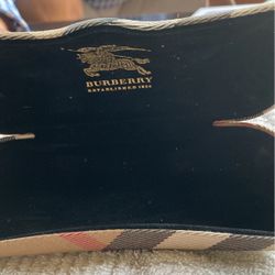 Used Burberry Eyeglass Case