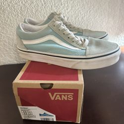 Women’s Vans Shoes 